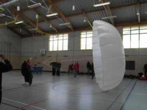 Rettungsschirm offen