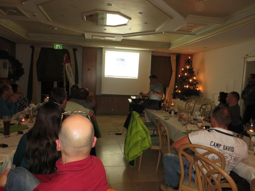 Thomas präsentiert die Meister