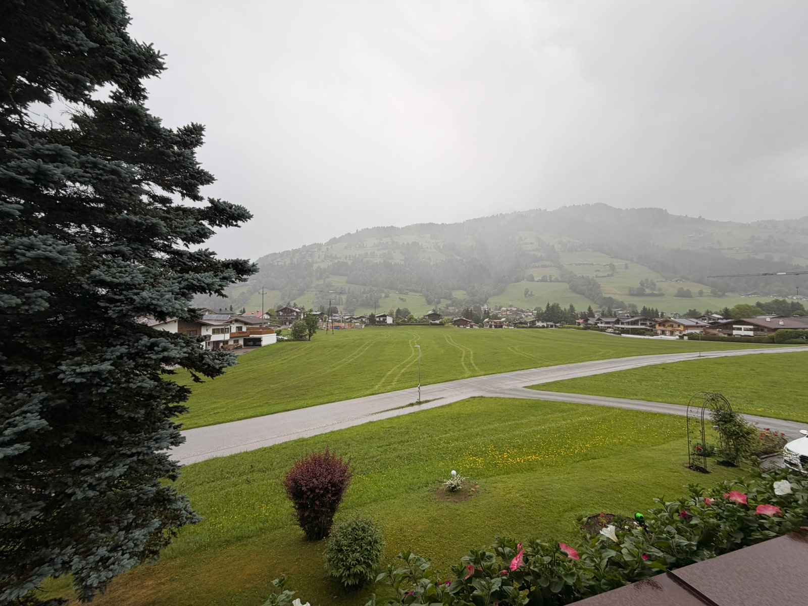 Aussicht auf Westendorf und Berge