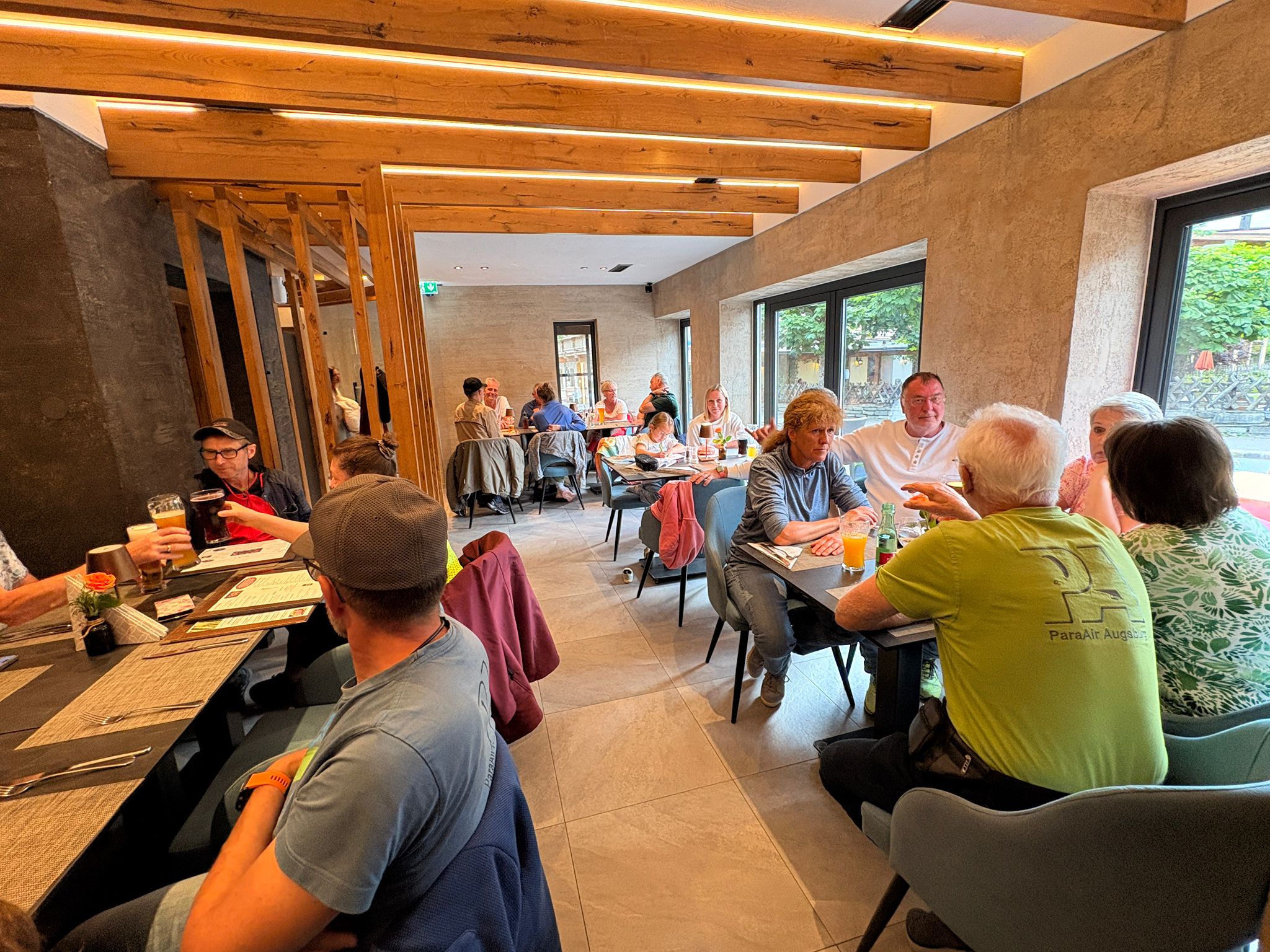 Gemeinsames Abendessen im Feinsinn
